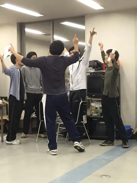1431611920555-1.jpg